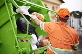 Best Garage Cleanout  in Alice, TX